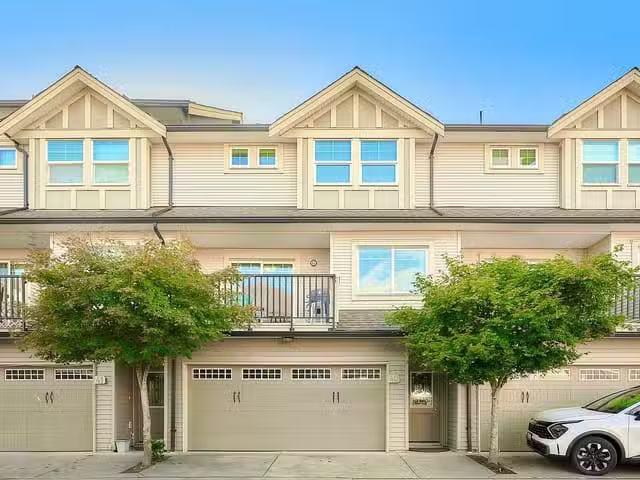 Townhouse for sale in Surrey, Surrey, a Street, 263125711