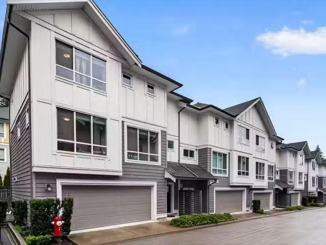 Townhouse for sale in Surrey, Surrey, a Street, 263133548