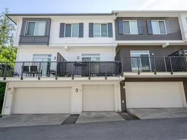 Townhouse for sale in Surrey, Surrey, a Street, 263145231