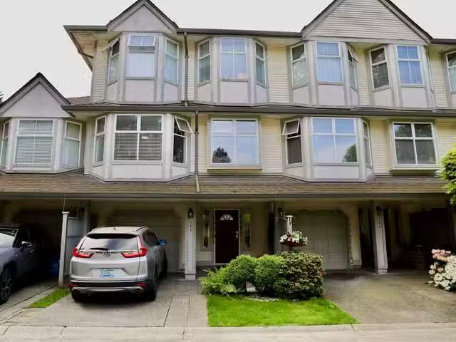 Townhouse for sale in Surrey, Surrey, a Street, 263146653
