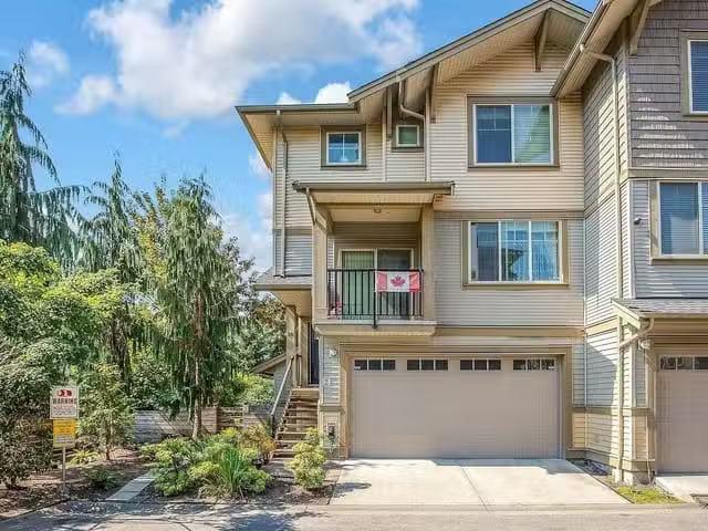 Townhouse for sale in Surrey, Surrey, a Street, 263148603
