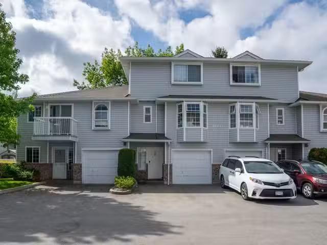 Townhouse for sale in Surrey, Surrey, Avenue, 263146572