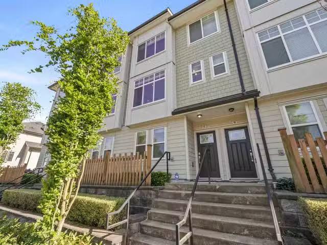 Townhouse for sale in Surrey, Surrey, Avenue, 263147785