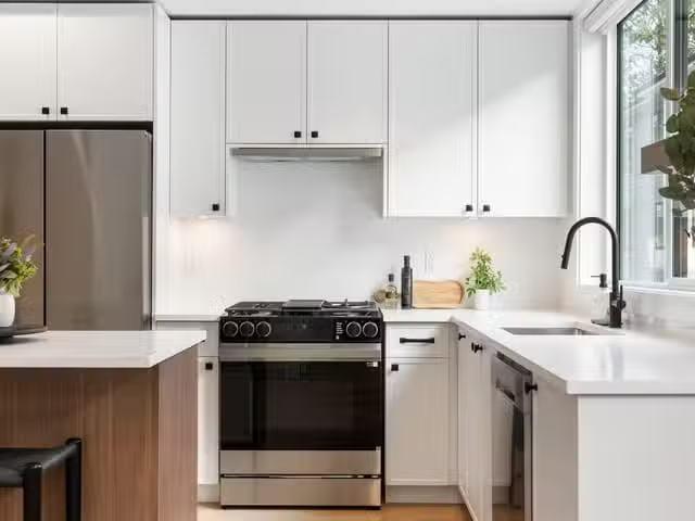 Townhouse for sale in Surrey, Surrey, Avenue, 263148440