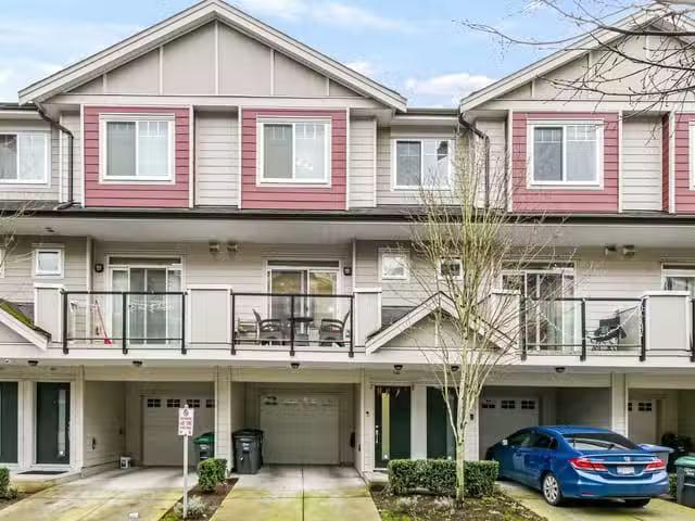 Townhouse for sale in Surrey, Surrey, Avenue, 263155692