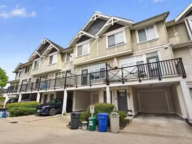 Townhouse for sale in Surrey, Surrey, Avenue, 263150653