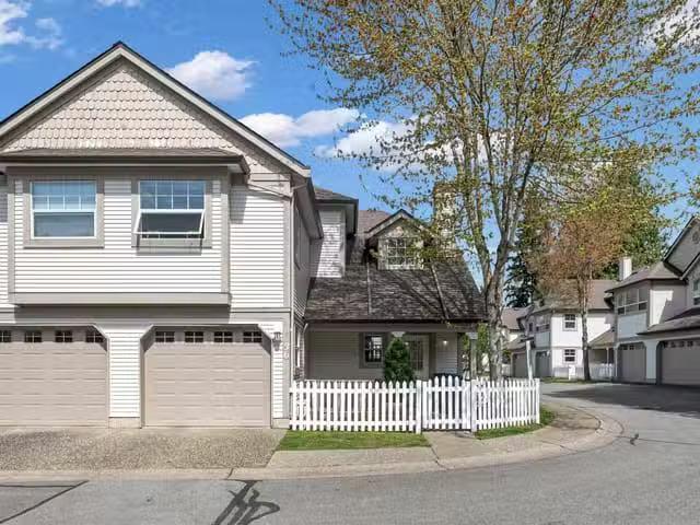 Townhouse for sale in Surrey, Surrey, Avenue, 263152892