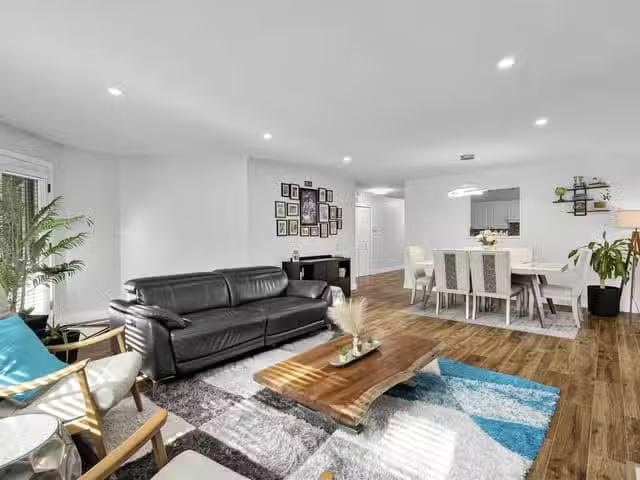 Townhouse for sale in Surrey, Surrey, Street, 263147172