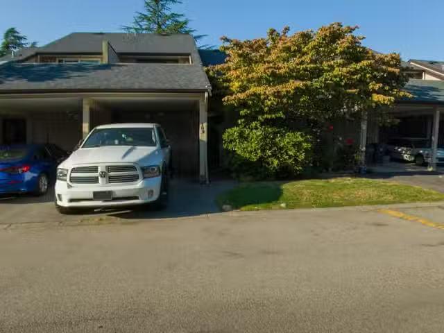 Townhouse for sale in Surrey, Surrey, Street, 263141122