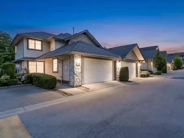 Townhouse for sale in Surrey, Surrey, Street, 263150721