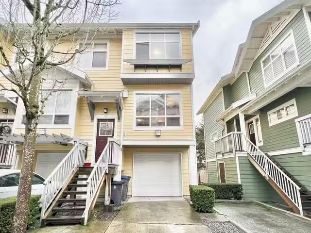 Townhouse for sale in Surrey, South Surrey White Rock, Avenue.