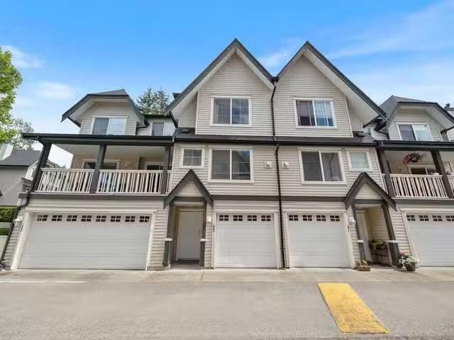 Townhouse for sale in Surrey, South Surrey White Rock, Avenue.