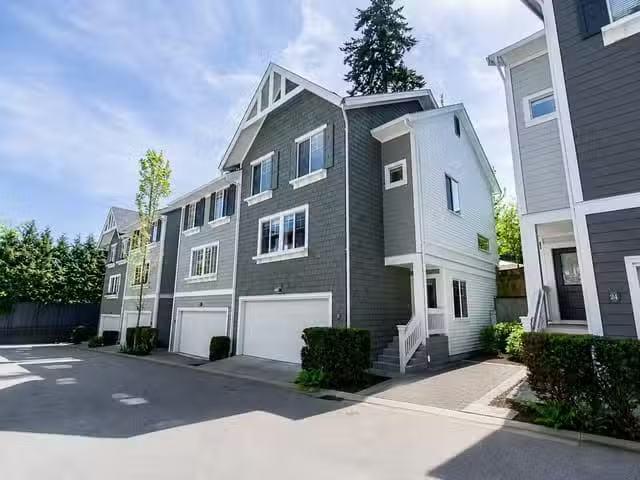Townhouse for sale in Surrey, South Surrey White Rock, Avenue.