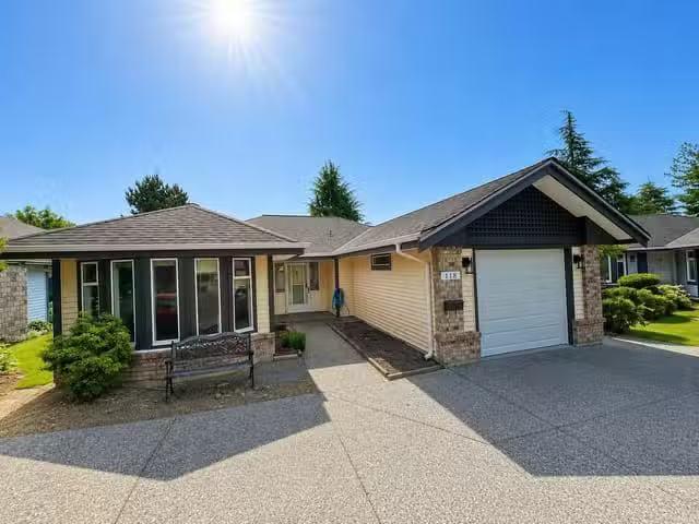 Townhouse for sale in Surrey, South Surrey White Rock, a Avenu.