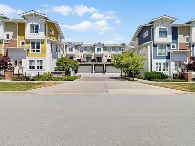 Townhouse for sale in Surrey, South Surrey White Rock, a Avenu.