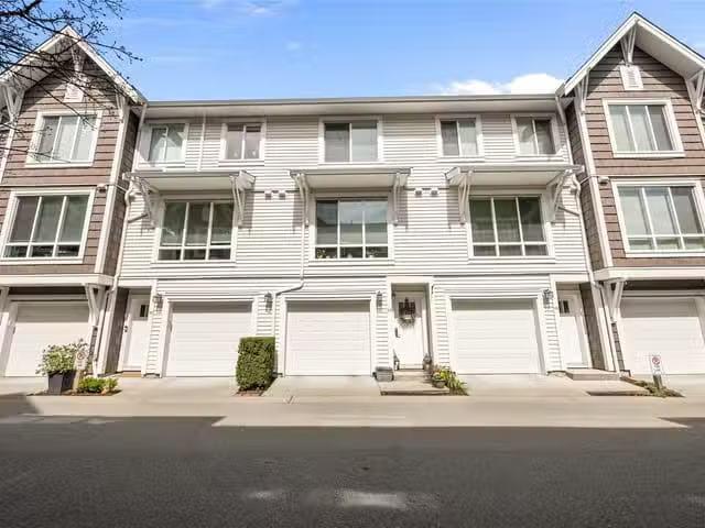 Townhouse for sale in Surrey, South Surrey White Rock, Street.
