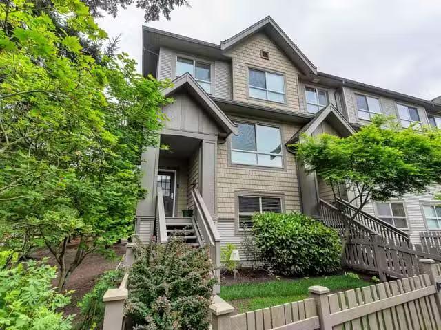 Townhouse for sale in Surrey, South Surrey White Rock, Street.