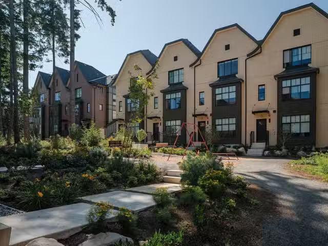 Townhouse for sale in Surrey, South Surrey White Rock, Street.