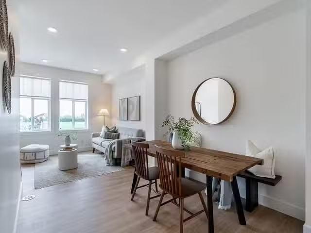 Townhouse for sale in Surrey, South Surrey White Rock, Street.