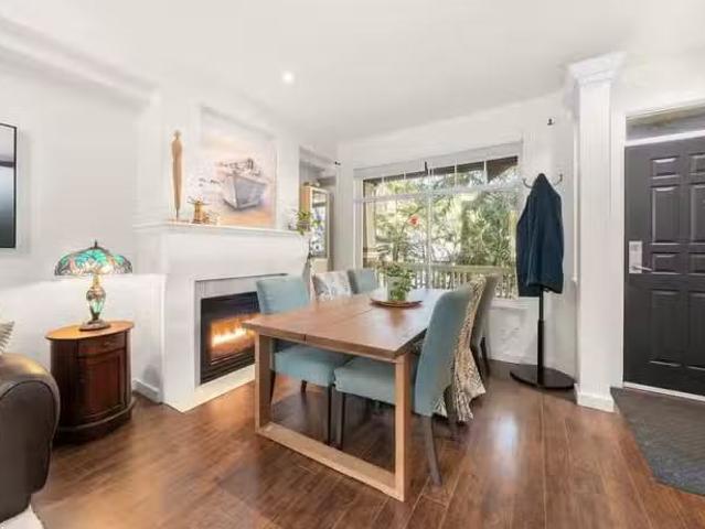Townhouse for sale in Surrey, South Surrey White Rock, 41 2678.