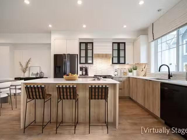 Townhouse for sale in Surrey, South Surrey White Rock, 66 1454.