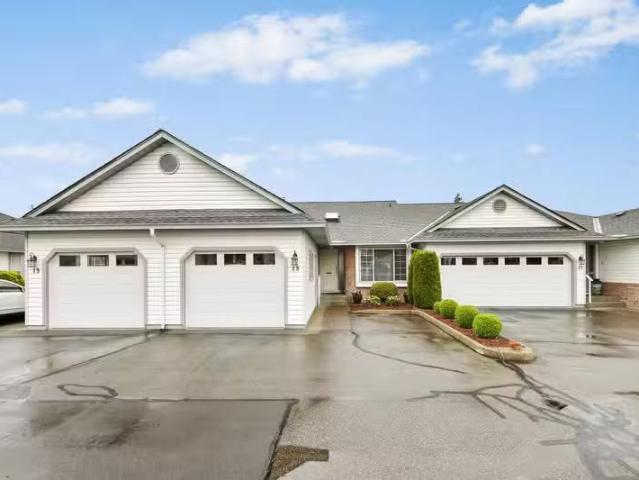 Townhouse for sale in Poplar, Abbotsford, Abbotsford, 18 33922.