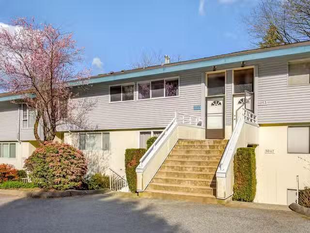 Townhouse for sale in Port Moody, Port Moody, 1051 Cecile Driv.