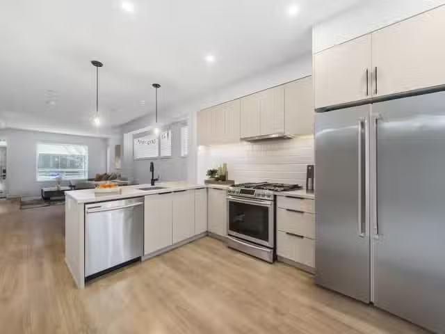 Townhouse for sale in Port Moody, Port Moody, 601 3021 St Geor.