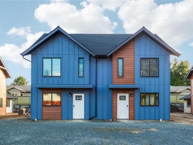 Townhouse for sale in Parksville, Parksville, SL4 151 Shelly R.