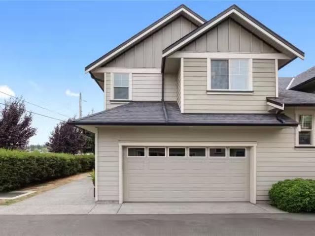 Townhouse for sale in Parksville, Parksville, 1 341 Blower Rd.