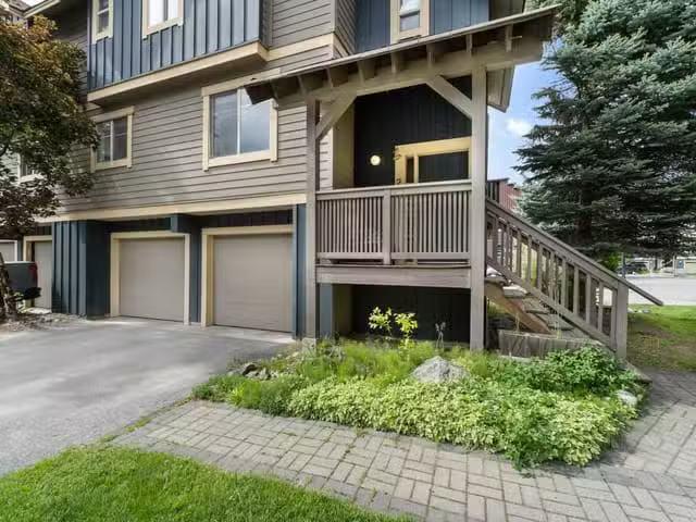 Townhouse for sale in Pemberton, Pemberton, 2 1449 Vine Road.
