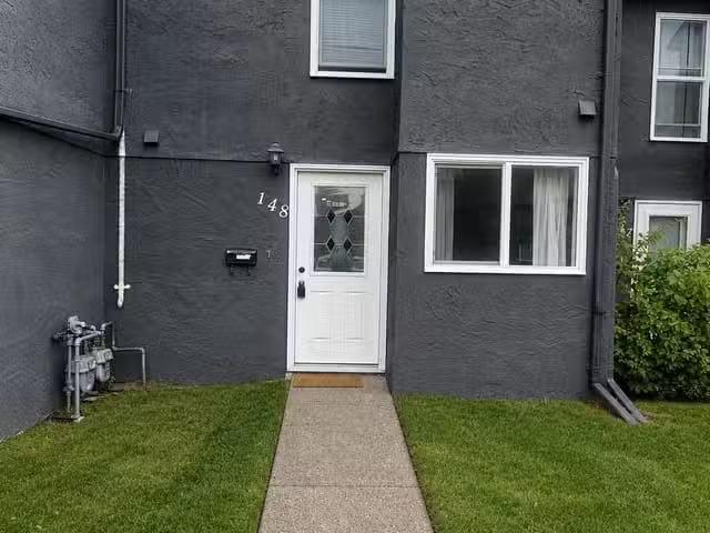 Townhouse for sale in Prince George, PG City West, 101 N Tabor.