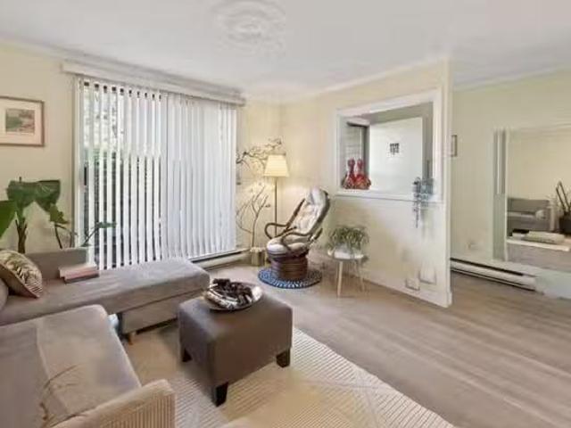 Townhouse for sale in Richmond, Richmond, 102 8040 Colonial Dr.