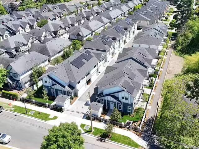 Townhouse for sale in Richmond, Richmond, 17 7100 Ash Street.