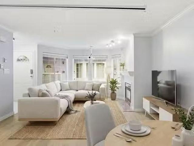 Townhouse for sale in Richmond, Richmond, 18 8711 Jones Road.