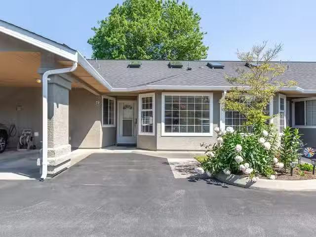 Townhouse for sale in Richmond, Richmond, 19 12311 Cambie Road.