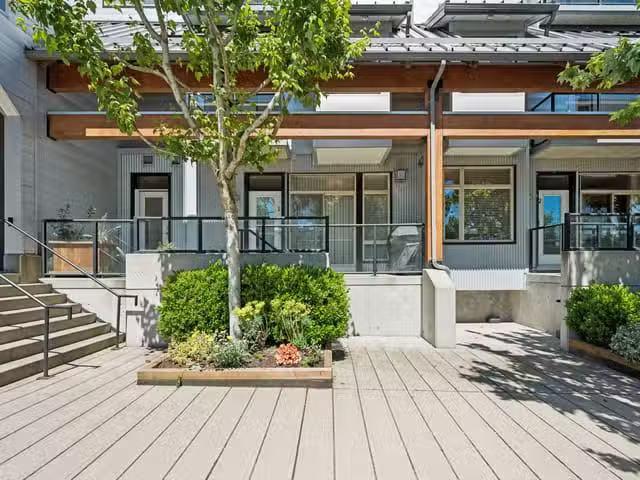 Townhouse for sale in Richmond, Richmond, 1 6233 London Road.