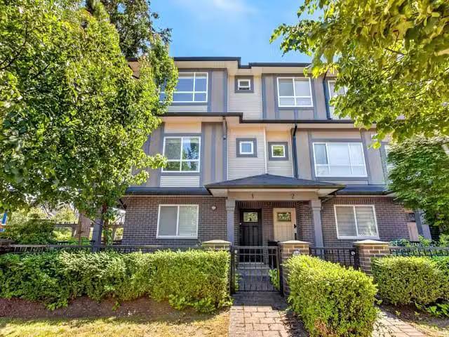 Townhouse for sale in Richmond, Richmond, 1 7691 Bridge Street.