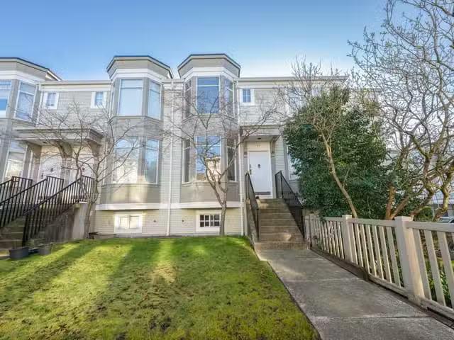Townhouse for sale in Richmond, Richmond, 22 6333 No. 1 Road.