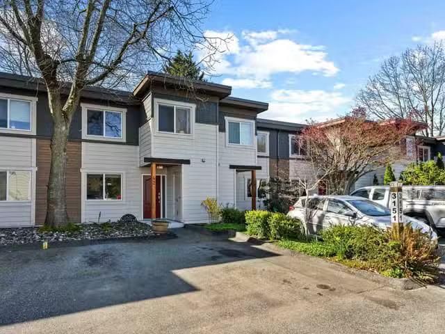 Townhouse for sale in Richmond, Richmond, 42 3151 Springfield.