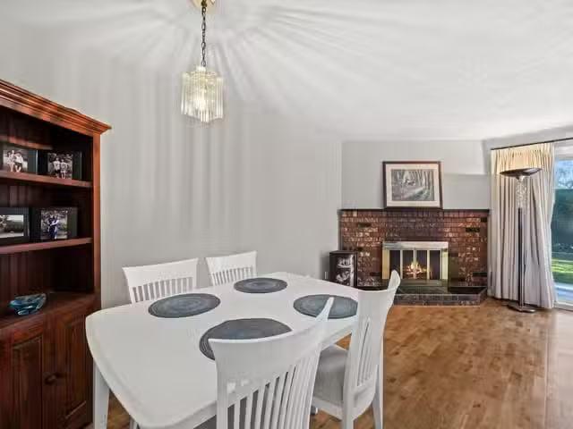Townhouse for sale in Richmond, Richmond, 42 3151 Springfield.