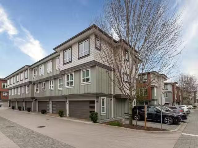 Townhouse for sale in Richmond, Richmond, 58 10311 River Drive.