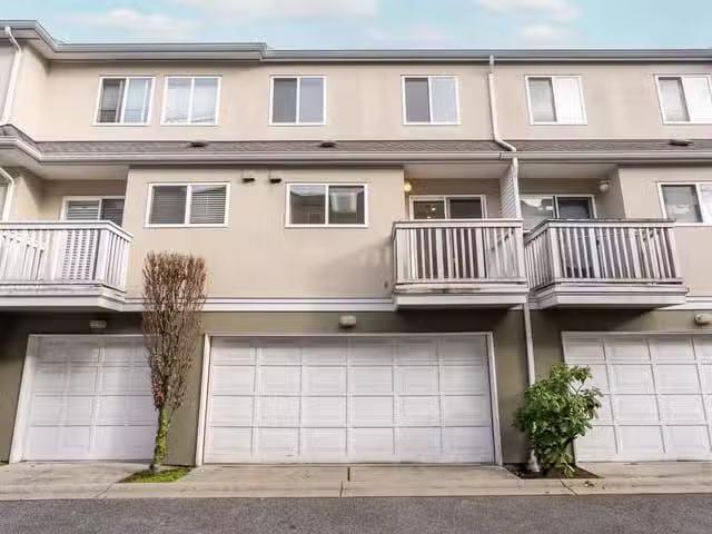 Townhouse for sale in Richmond, Richmond, 67 7831 Garden City.