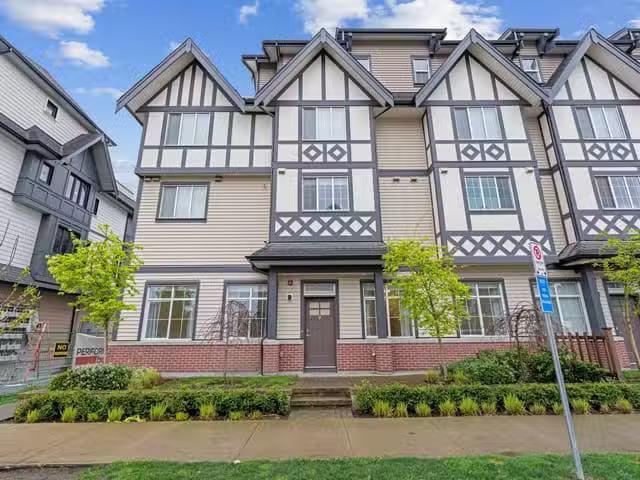 Townhouse for sale in Richmond, Richmond, 9 8888 Spires Road.