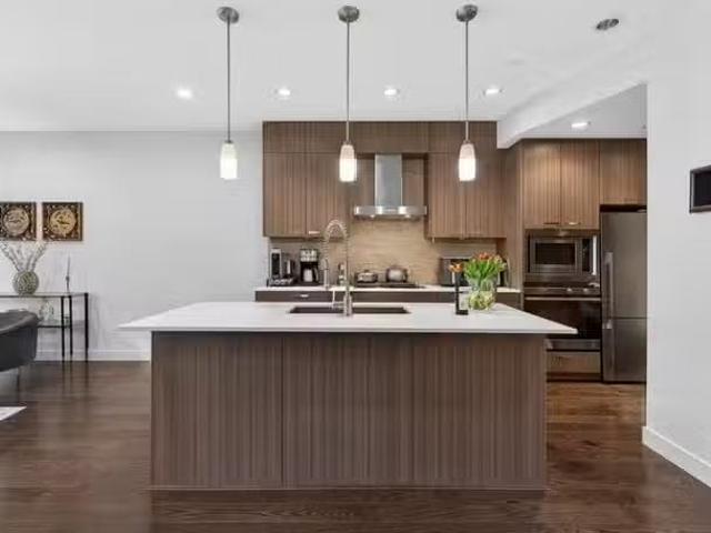 Townhouse for sale in West Vancouver, West Vancouver, 621 14th.