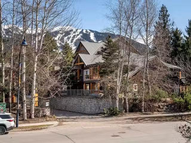Townhouse for sale in Whistler, Whistler, 3 4388 Northlands Bo.