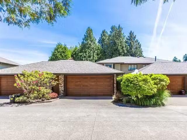 Townhouse for sale in White Rock, South Surrey White Rock, Str.