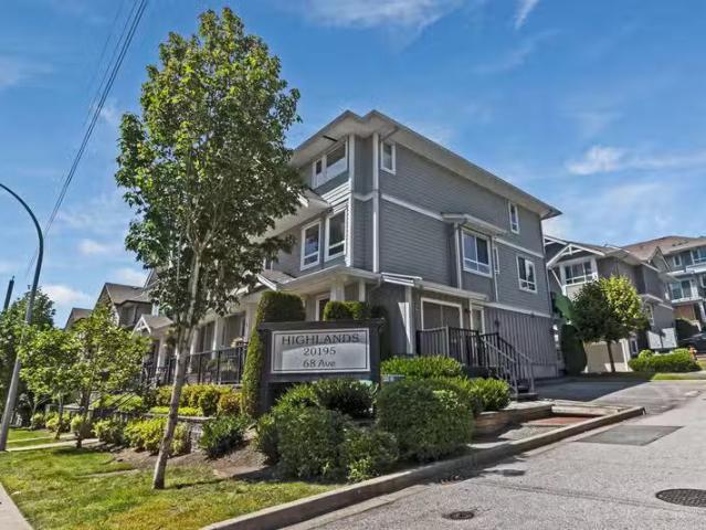 Townhouse for sale in Willoughby Heights, Langley, Langley, Av.