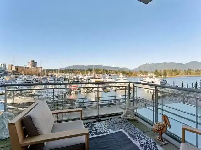 Townhouse for sale in Vancouver, Vancouver West, 103 323 Jervi.