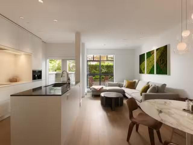 Townhouse for sale in Vancouver, Vancouver West, 106 2688 Vine.